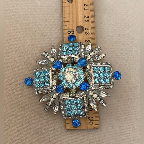 Vintage Blue & Clear Large Rhinestone Brooch - Picture 12 of 13